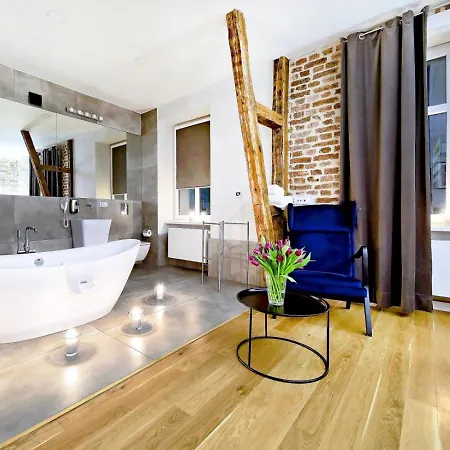 Apartament Cinema